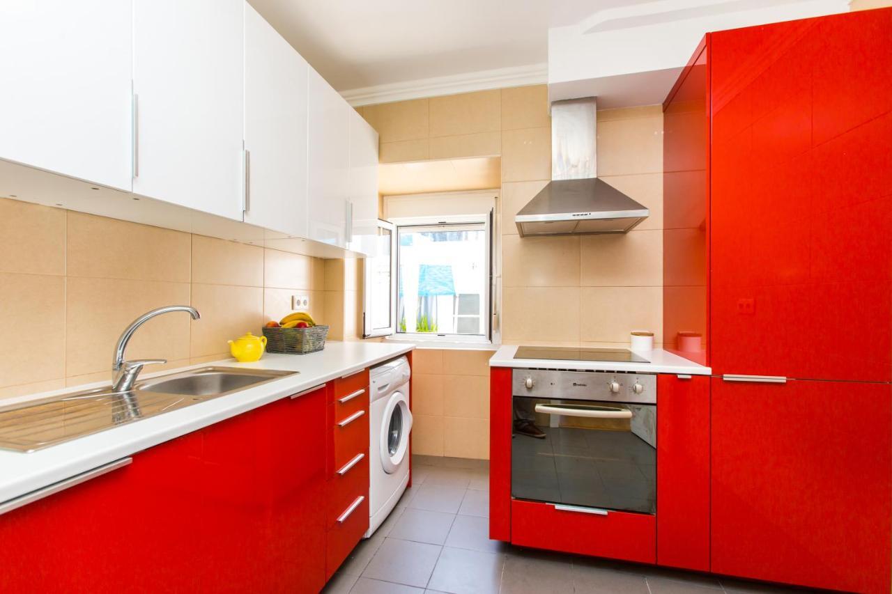Belem! Charming 2 Bedroom Apartment W Terrace, Wifi & Free Street Parking Lissabon Exterior foto